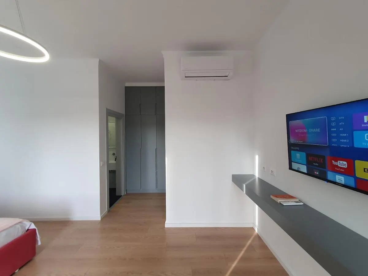 Nerium Garden Inn Tirana Airport Rinas Szálloda