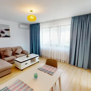 Le Blanc 4*, Bucarest Romania